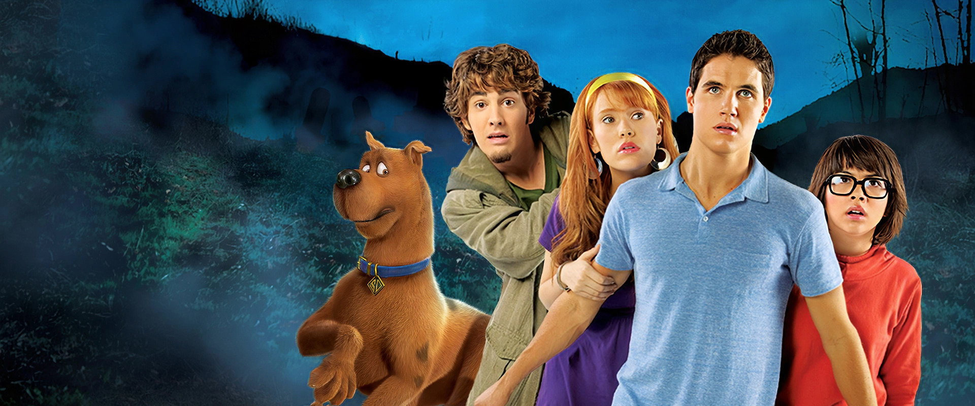 Scooby-Doo! The Mystery Begins backdrop