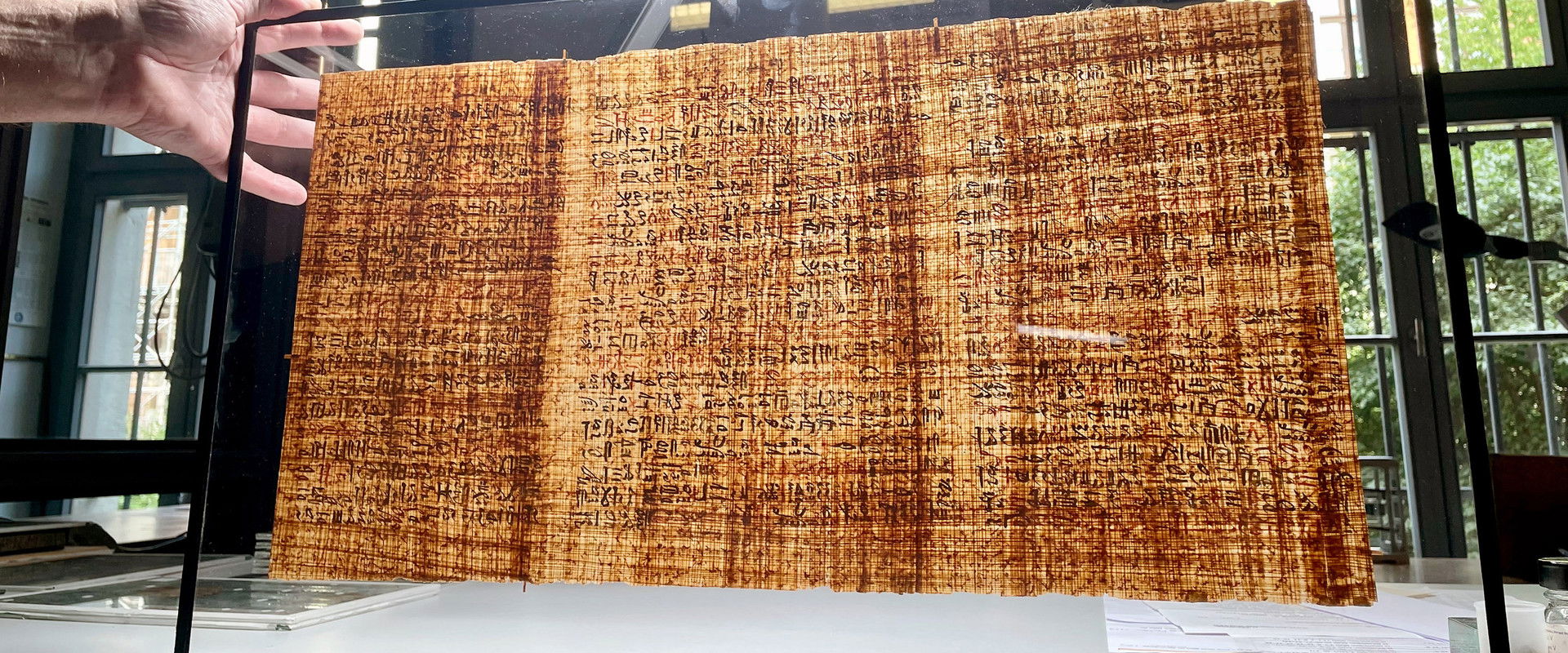 Magie & Medizin - Die Geheimnisse des Papyrus Ebers backdrop