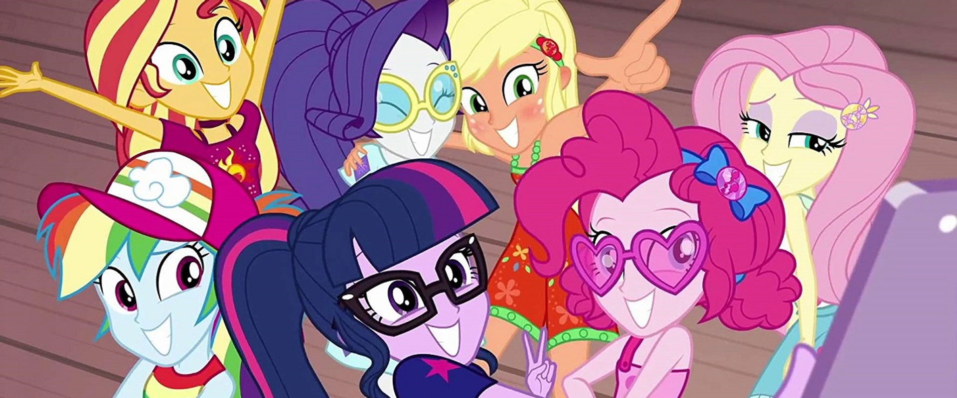 My Little Pony: Equestria Girls - Spring Breakdown backdrop