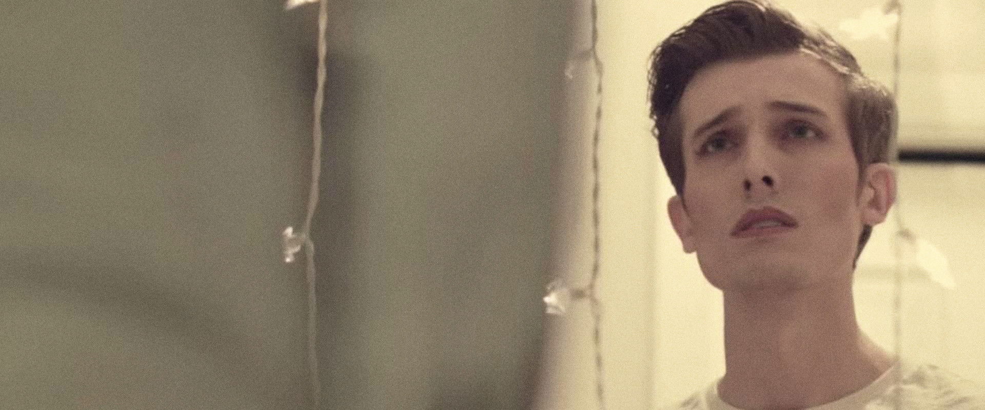 Travis Turner backdrop