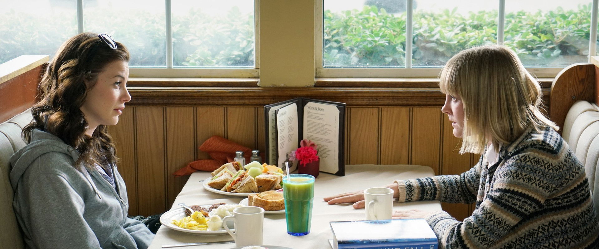 Unwritten Obsession backdrop