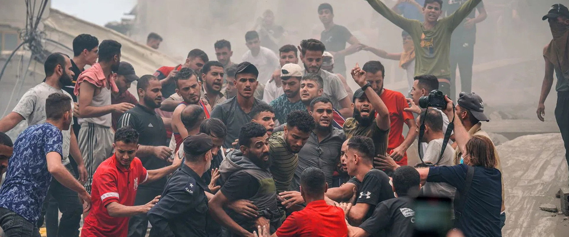 Israel and Gaza: Into the Abyss backdrop
