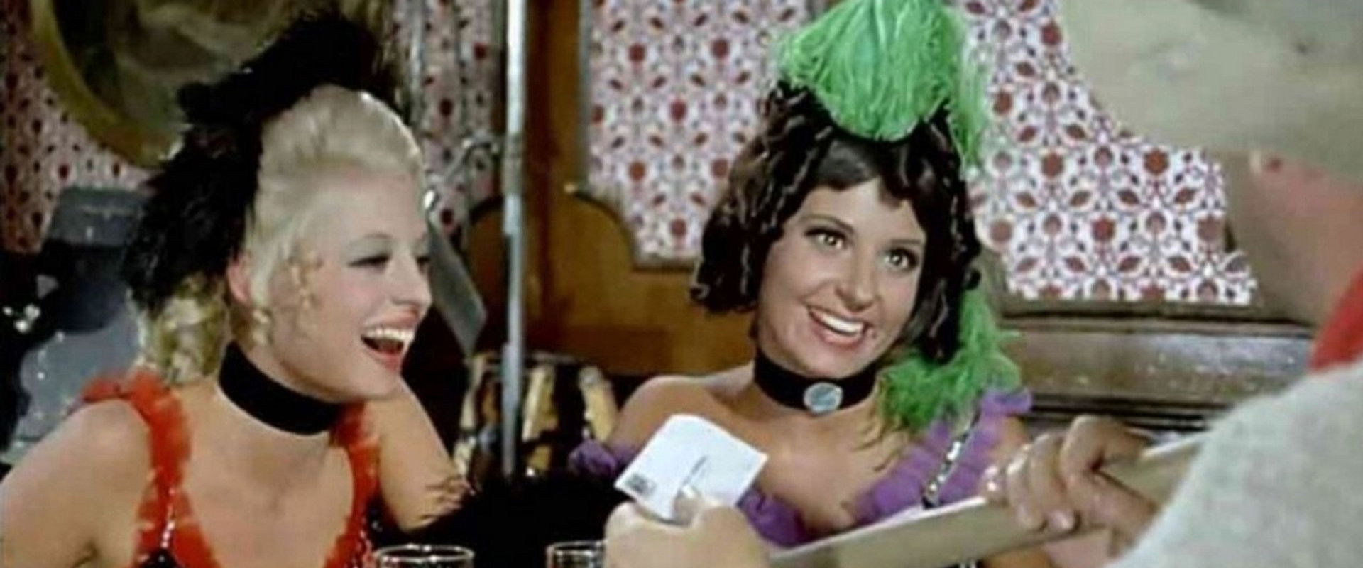 Vente a ligar al Oeste backdrop