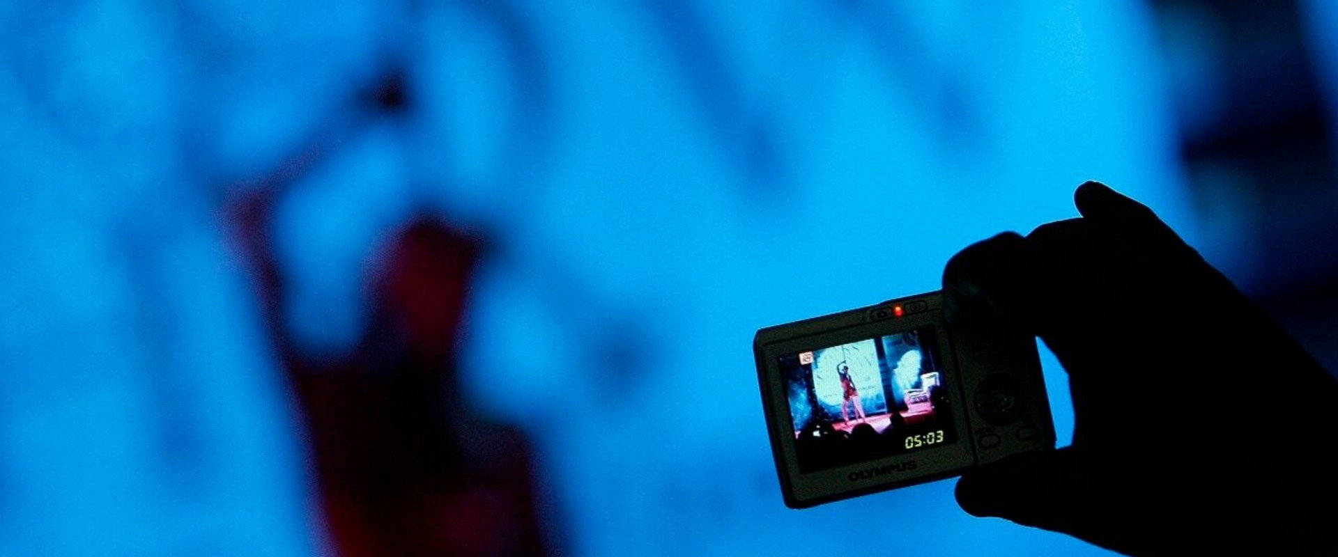 Porno Unplugged backdrop