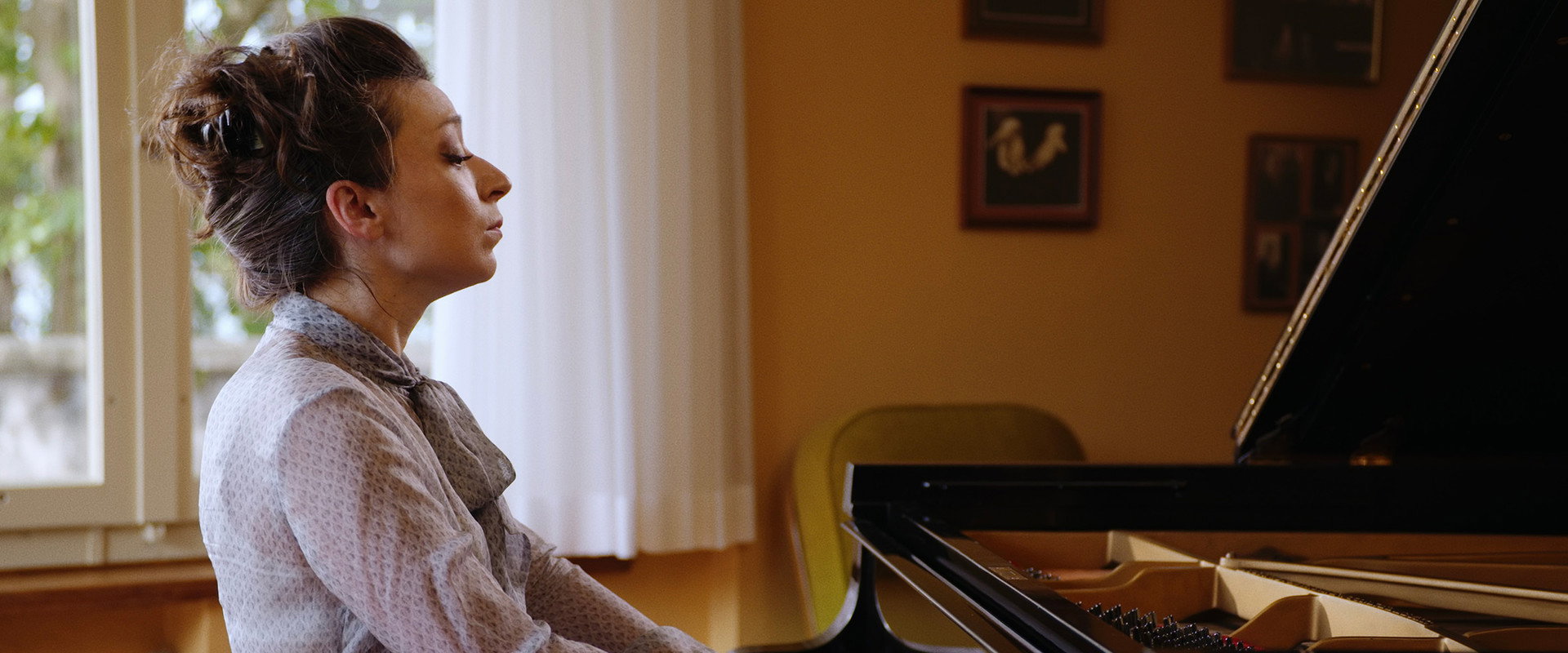 The Alchemy of the Piano backdrop