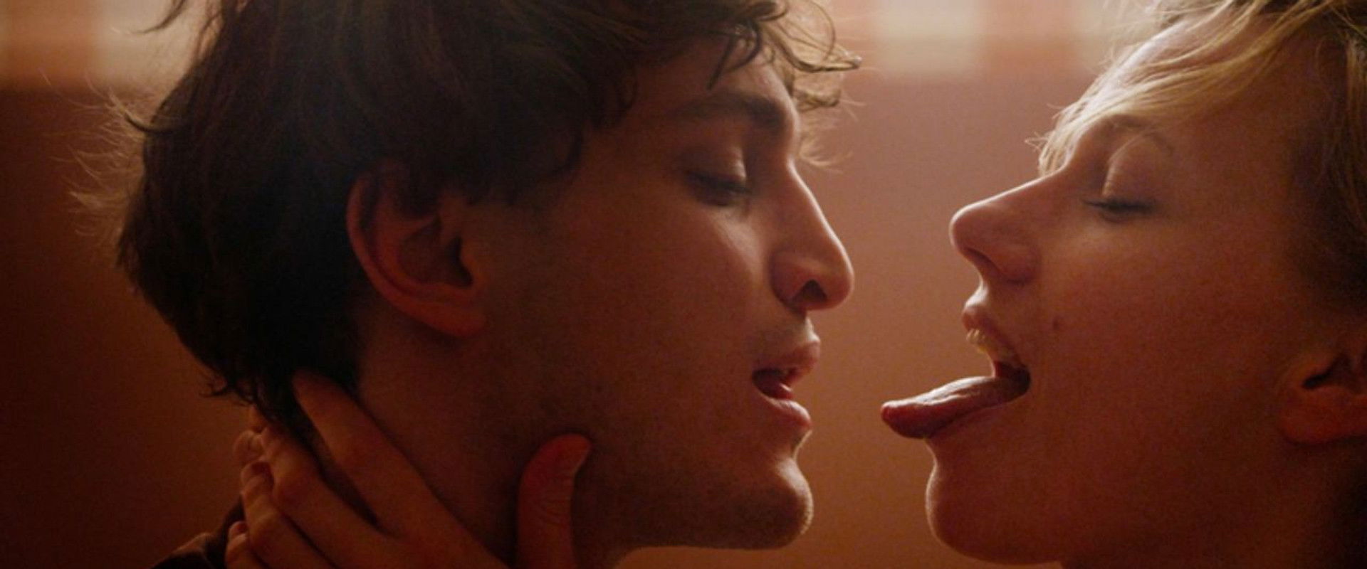 Love Steaks backdrop