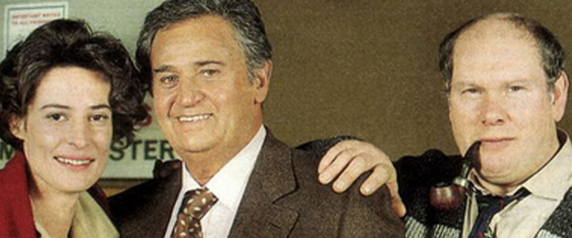 An Explosive Woman backdrop