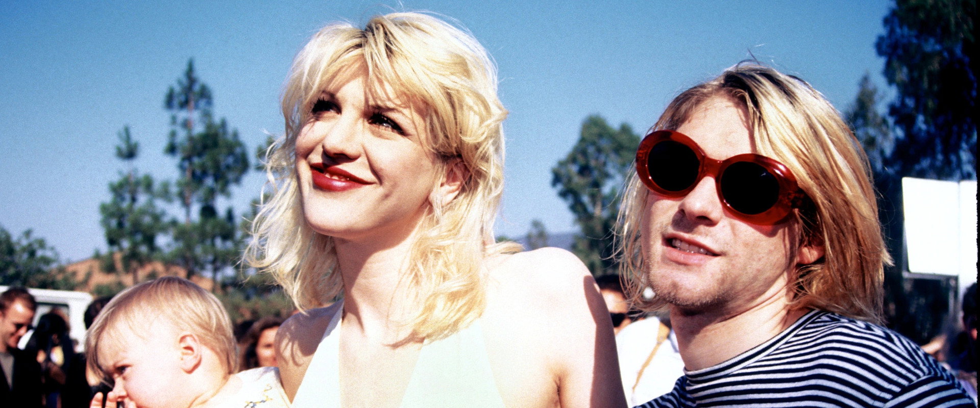Kurt & Courtney backdrop