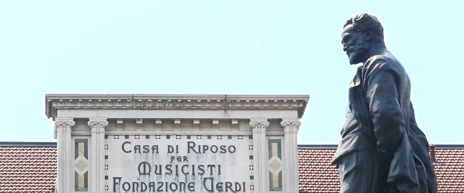 Viva Verdi! backdrop