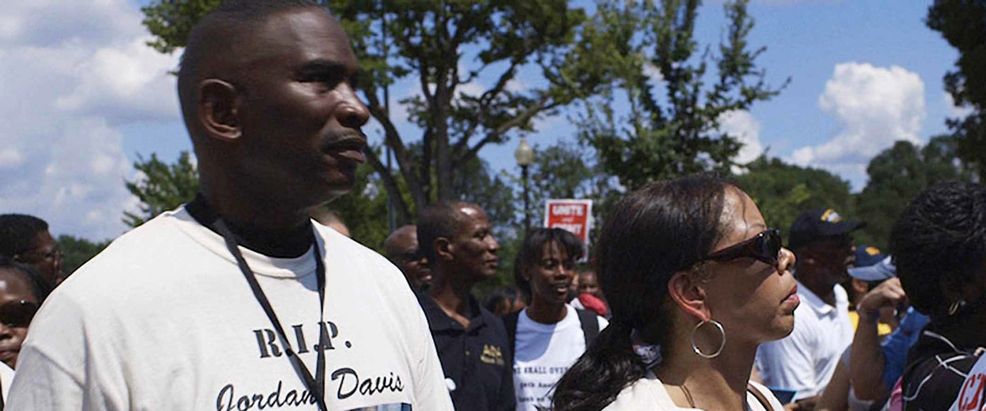 3 ½ Minutes, 10 Bullets backdrop