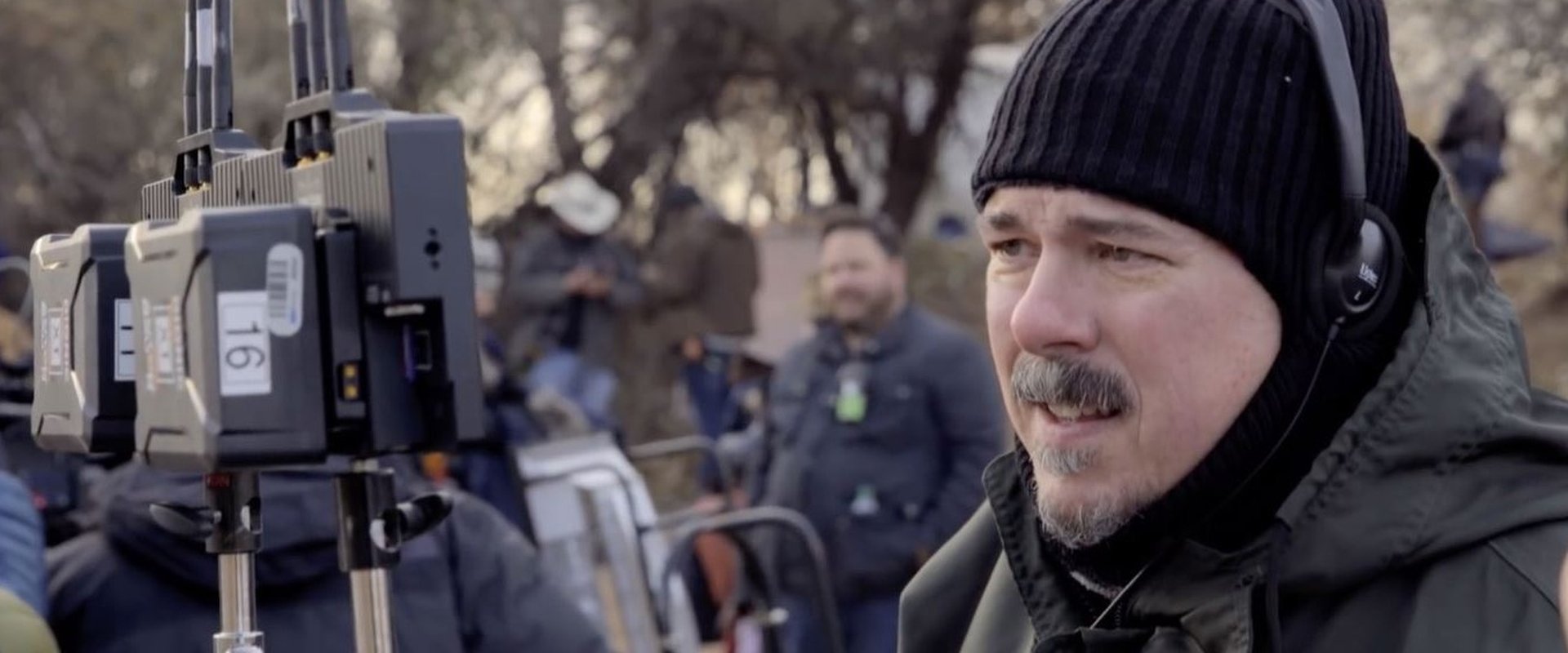 The Road to El Camino: Behind the Scenes of El Camino: A Breaking Bad Movie backdrop