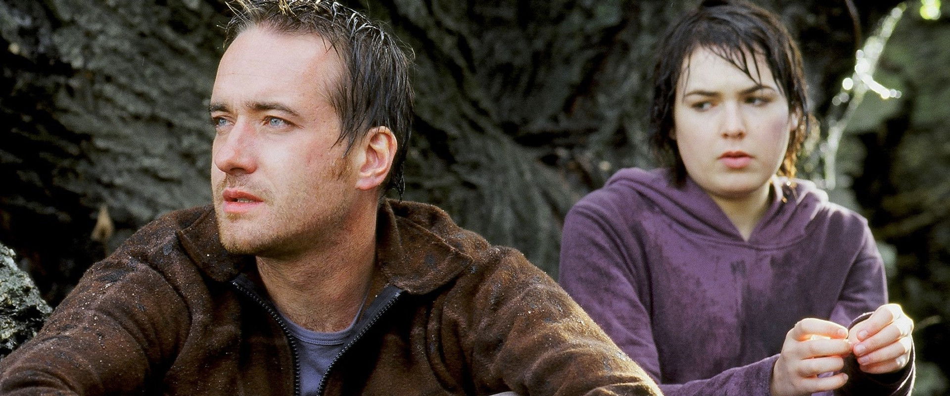 In My Father's Den backdrop