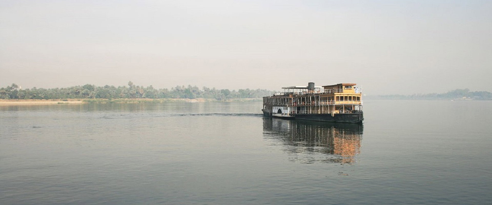 Death on the Nile backdrop