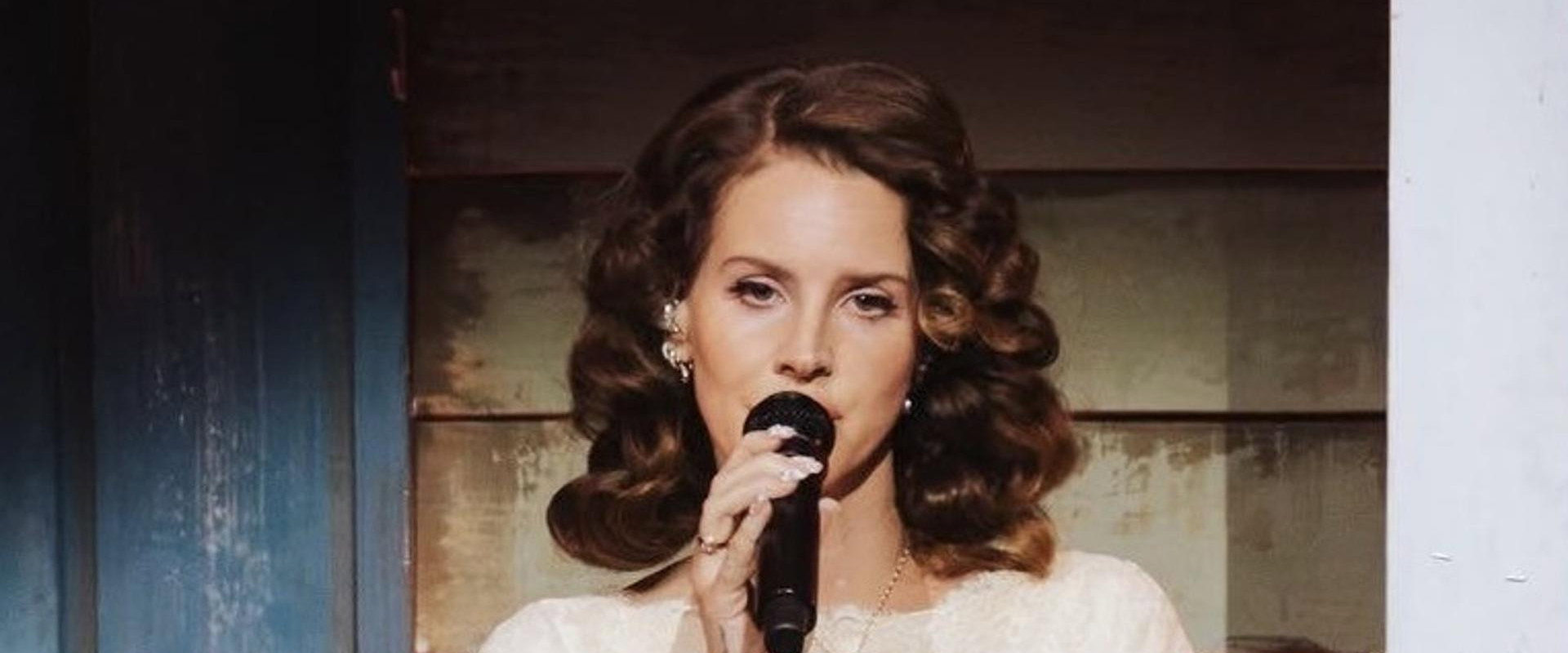 Lana Del Rey: Live at the Stagecoach Festival backdrop