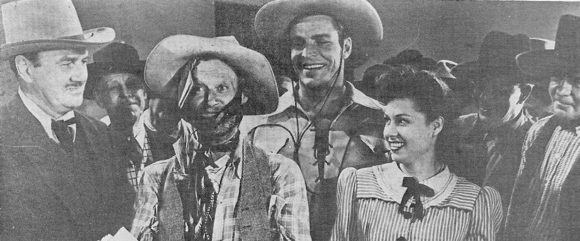 Fuzzy Settles Down backdrop