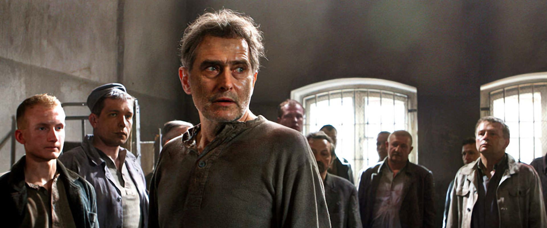 General Nil backdrop