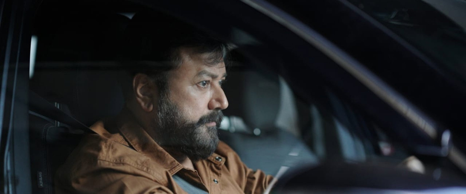 Abraham Ozler backdrop