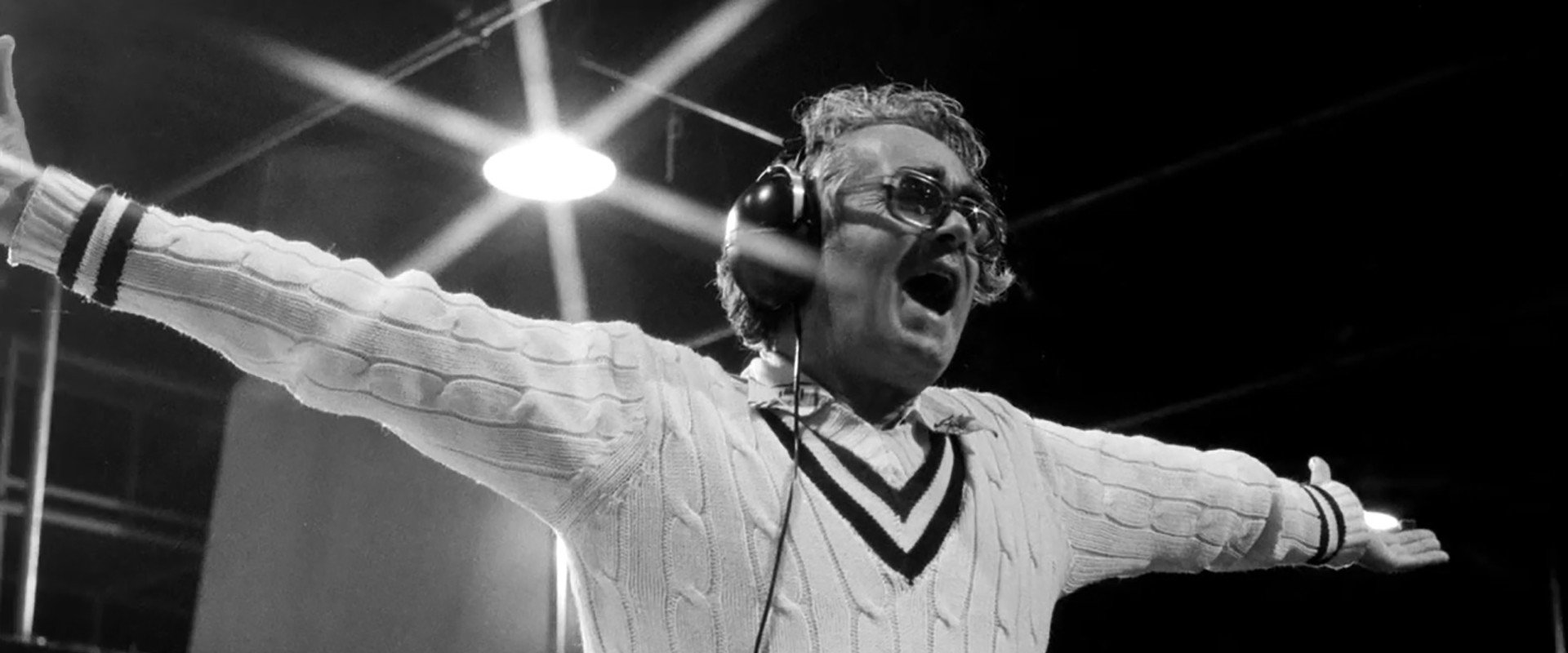 Michel Legrand, sans demi-mesure backdrop