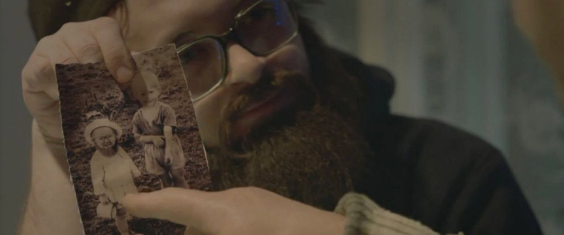 DZIDZIO: A Letter to Saint Nicholas backdrop