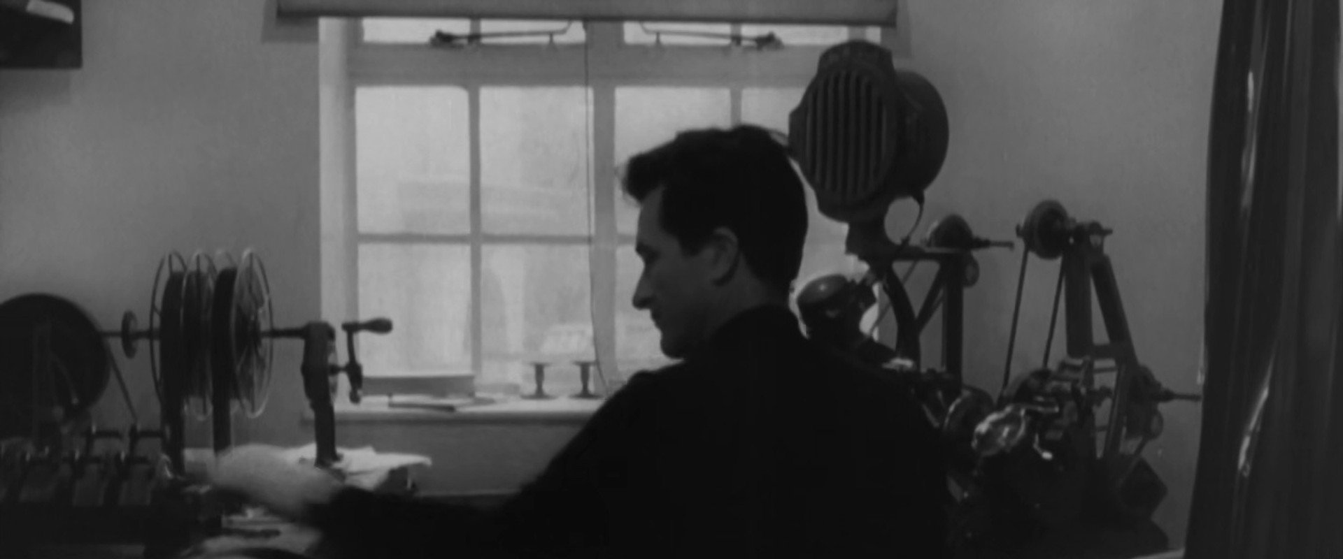 The Epic That Never Was backdrop