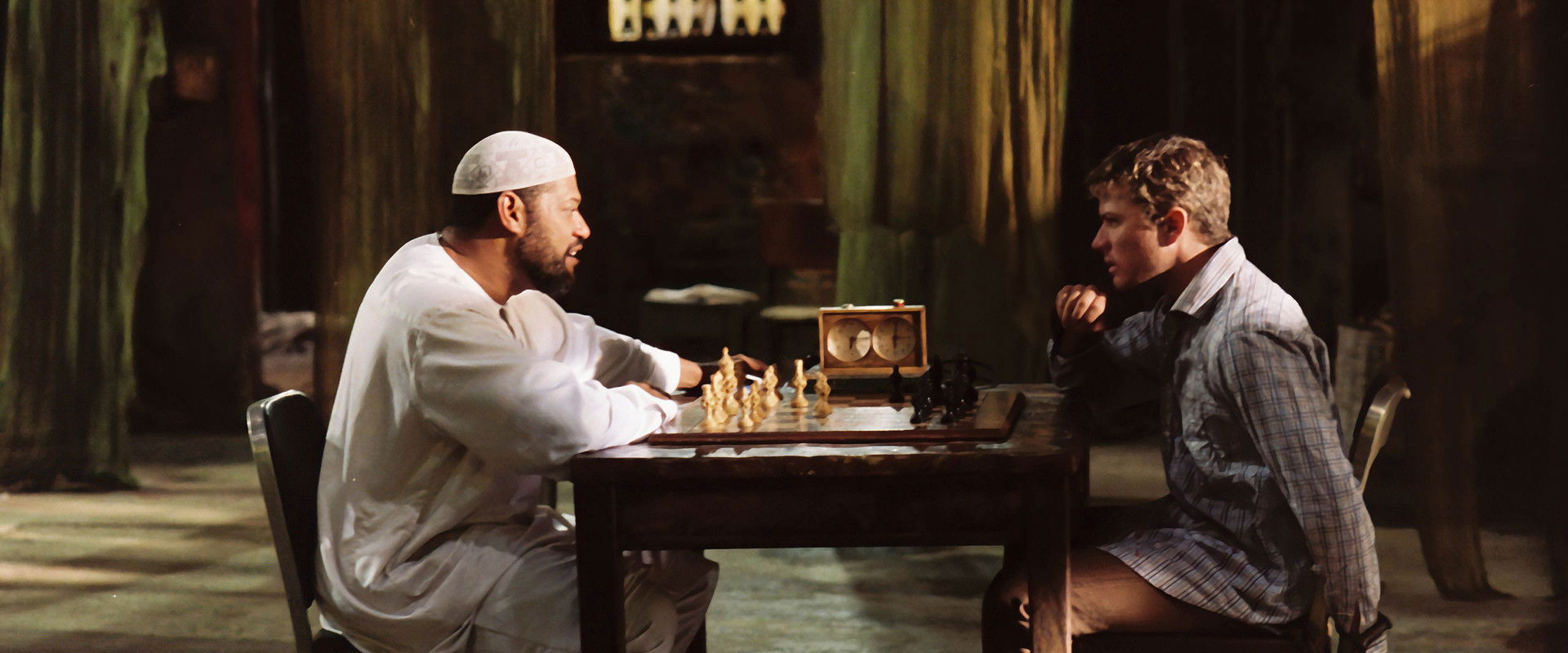 Five Fingers backdrop