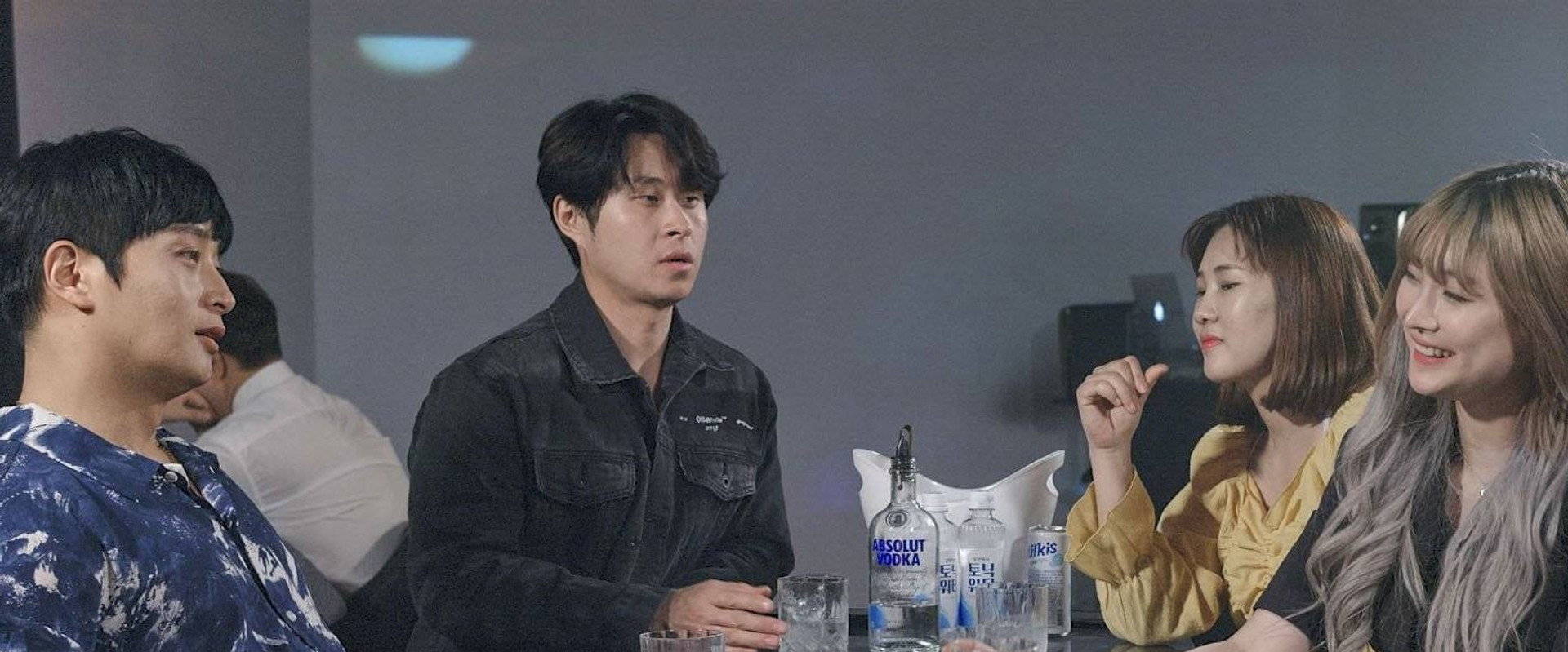 Hole-in-law backdrop