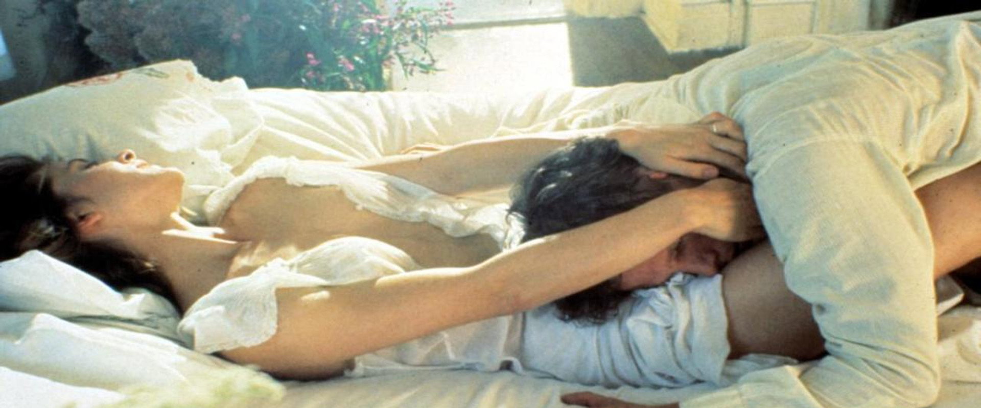 Maria's Lovers backdrop