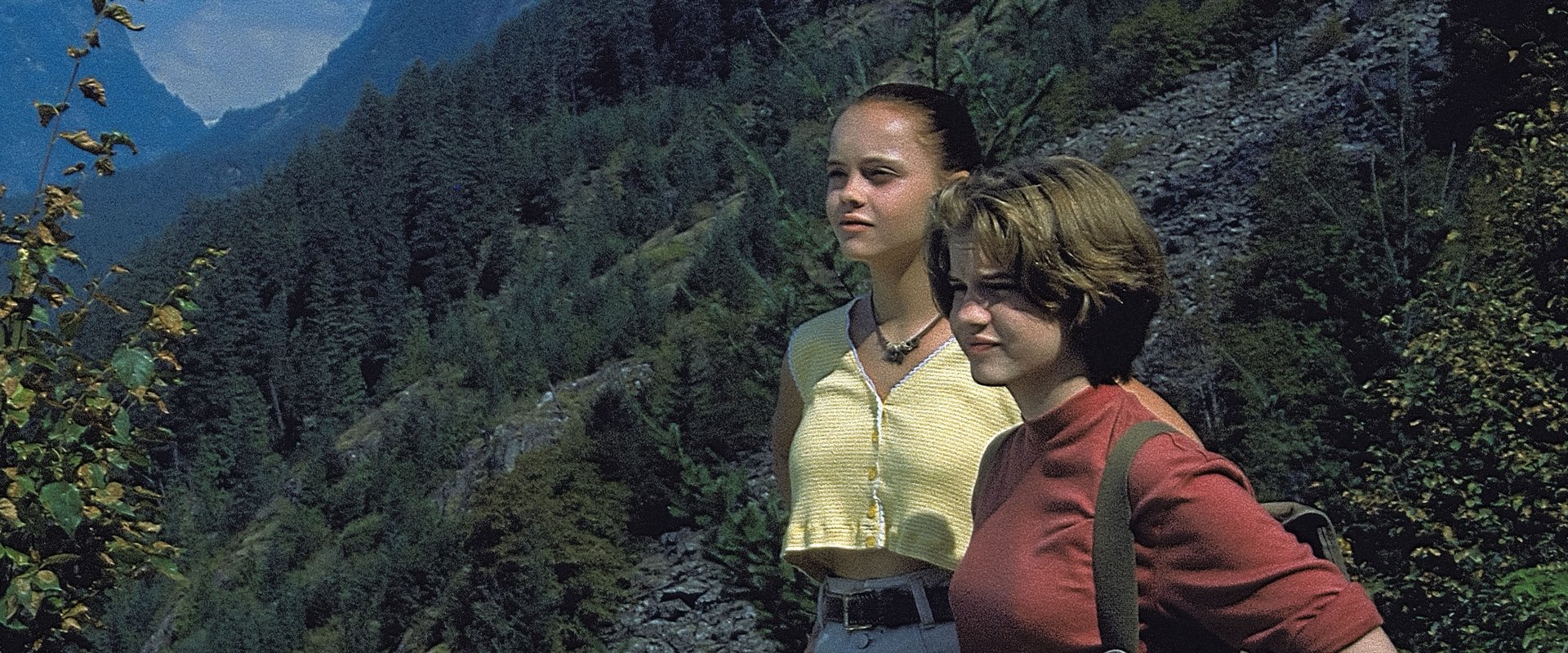 Gold Diggers: The Secret of Bear Mountain backdrop