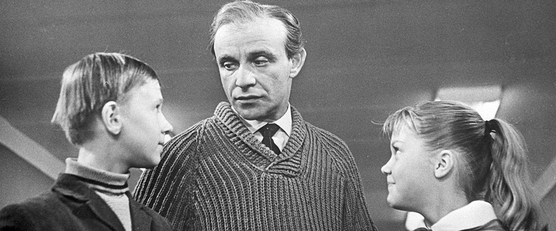 The Girl and the Bugler backdrop