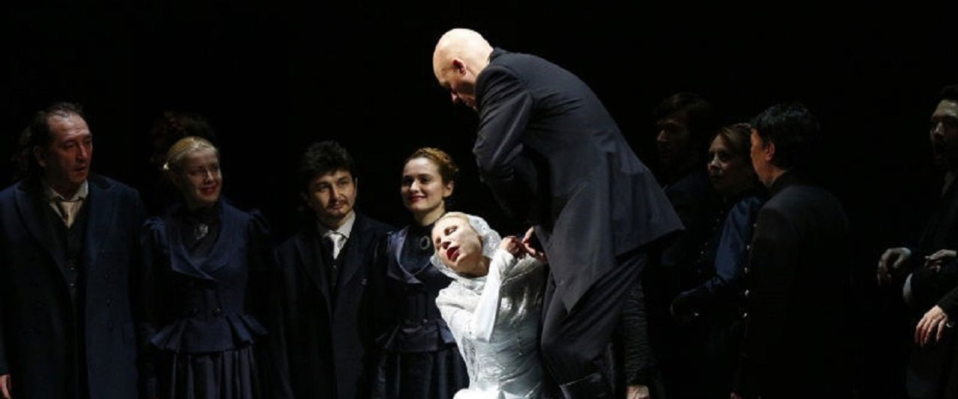 Shostakovich: Katerina Izmailova backdrop