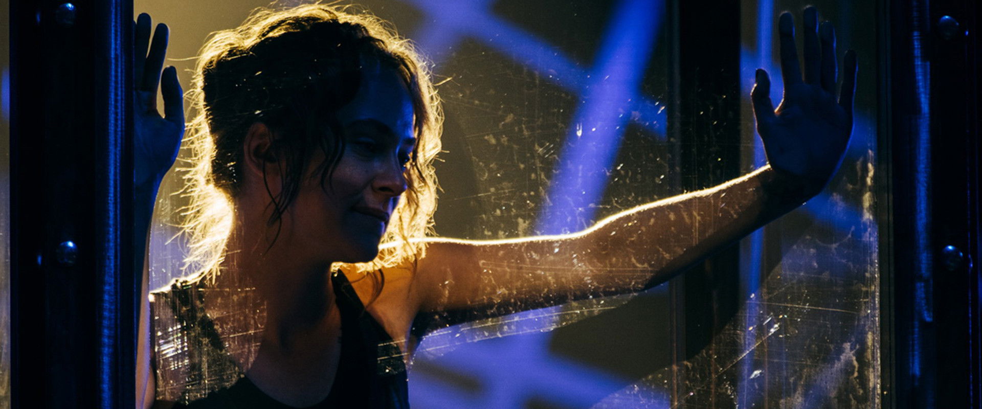 Fatal Illusions backdrop