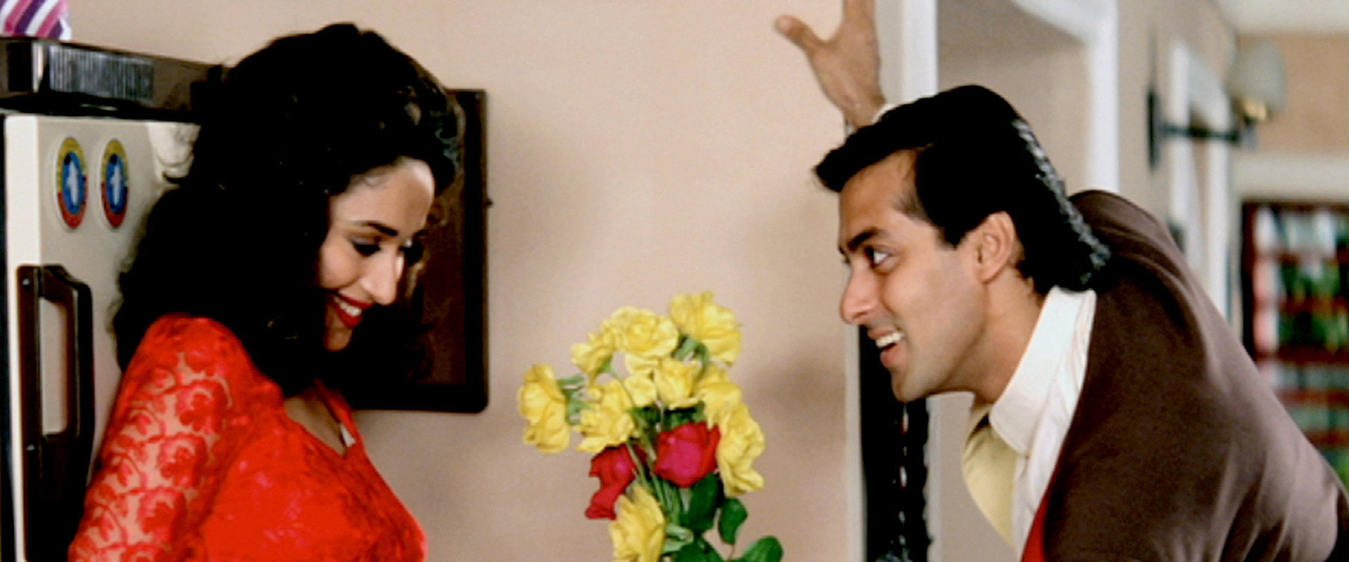 Hum Aapke Hain Koun..! backdrop