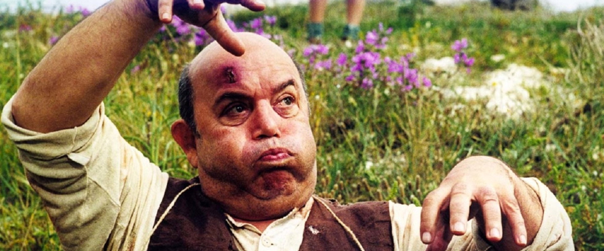 Vola sciusciù backdrop