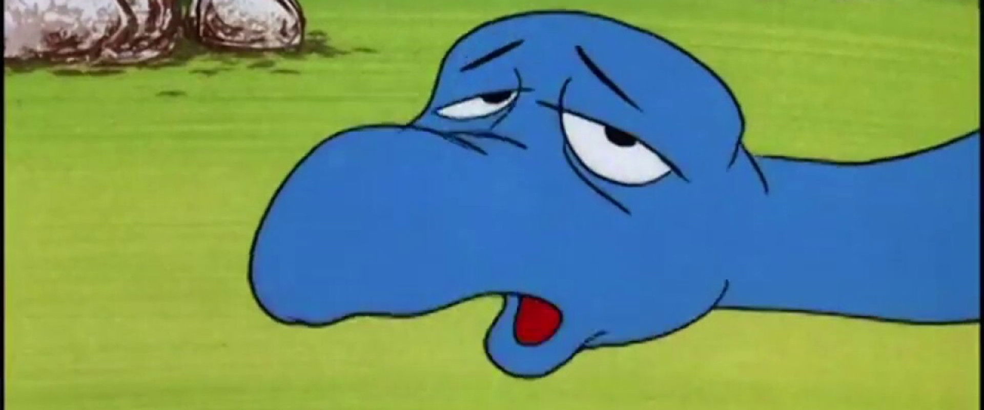 Love and Hisses backdrop