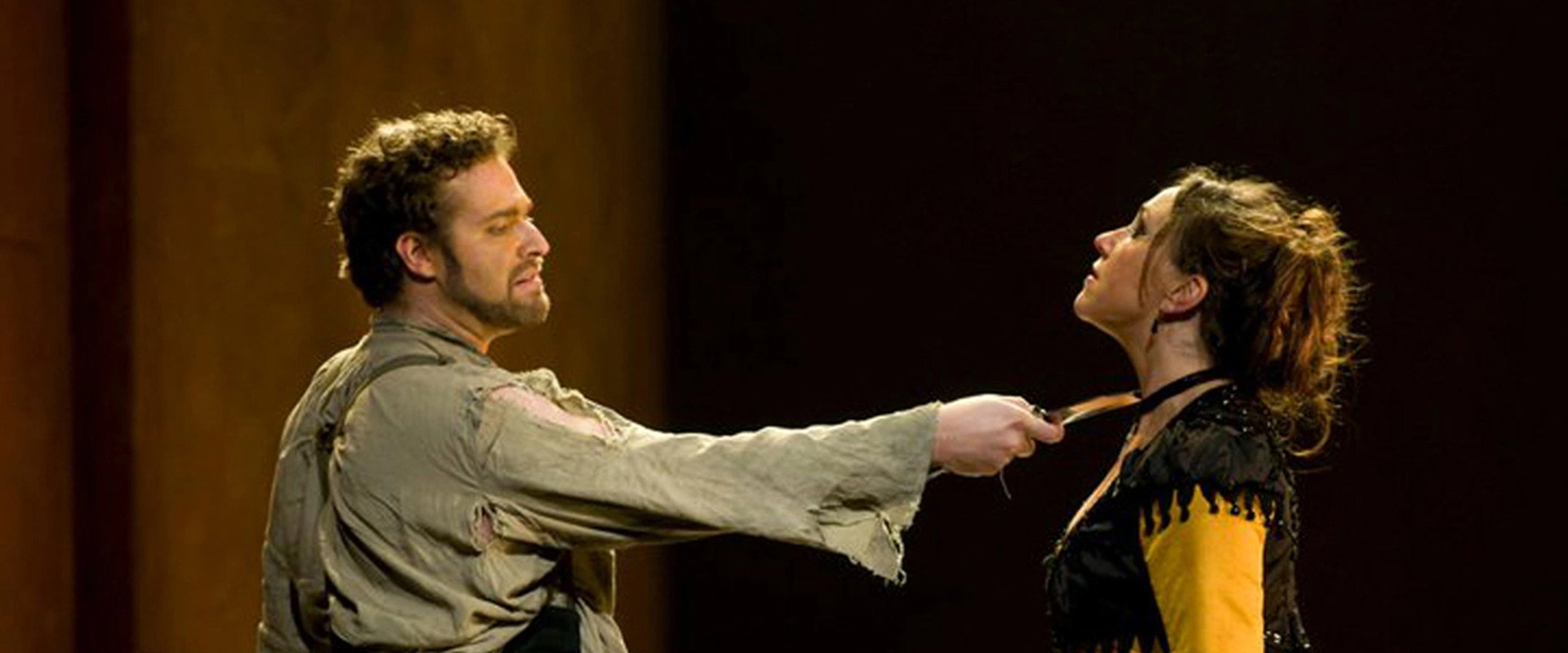 Carmen in 3D backdrop