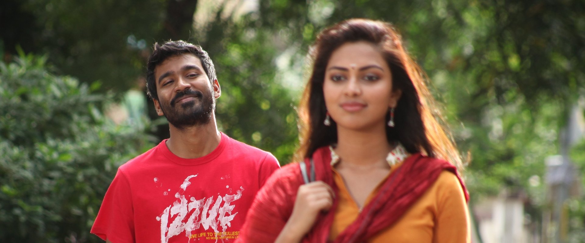Velaiyilla Pattathari backdrop