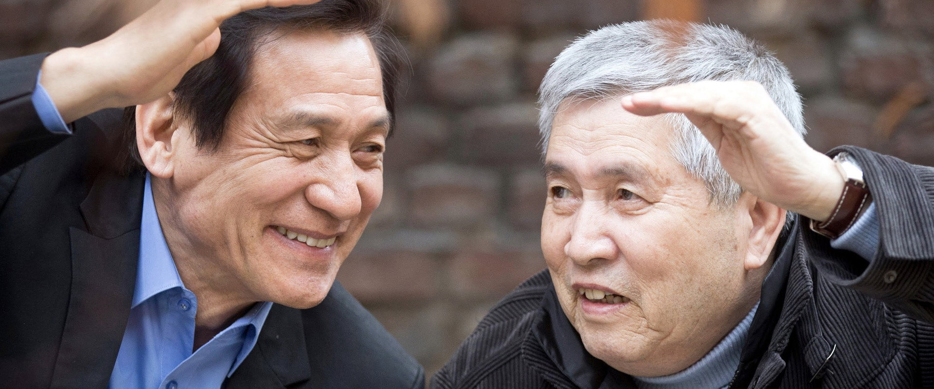 Cloud, Encore backdrop