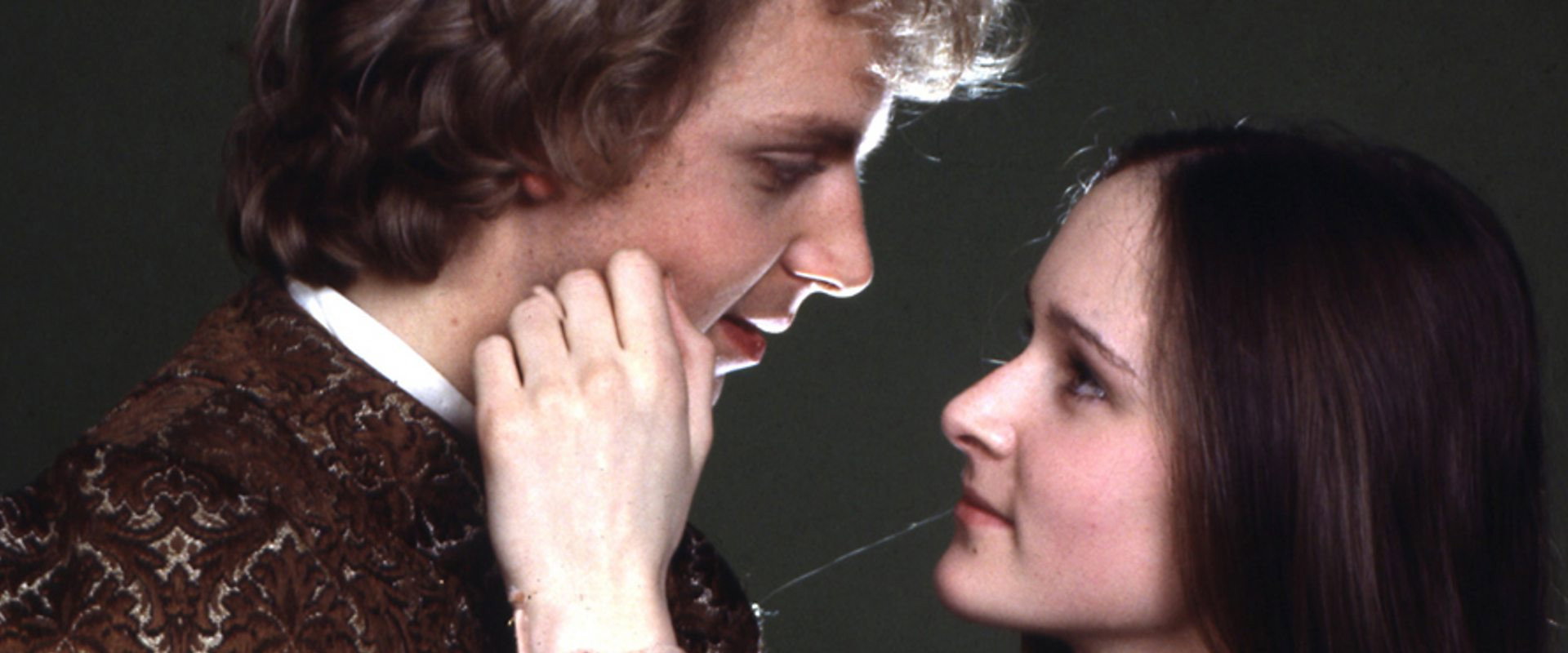 Romeo and Juliet backdrop