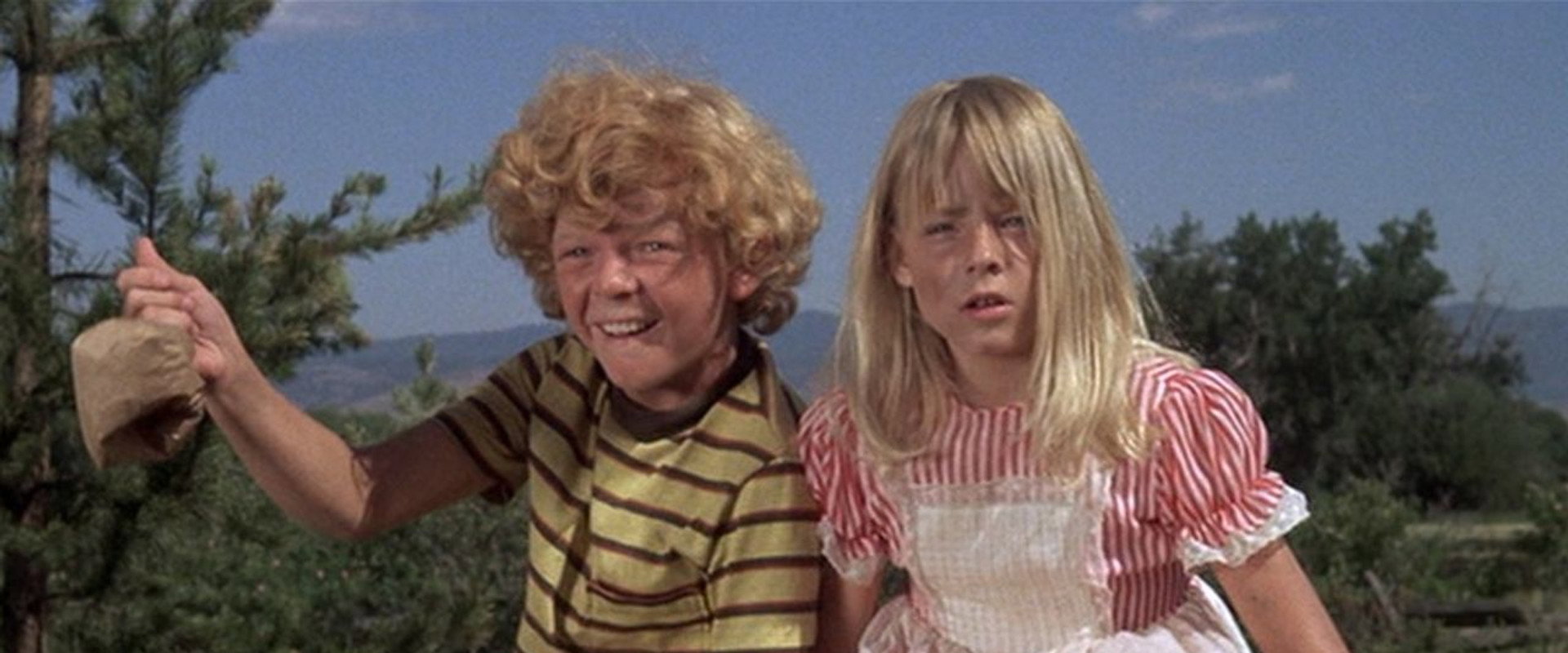 Napoleon and Samantha backdrop