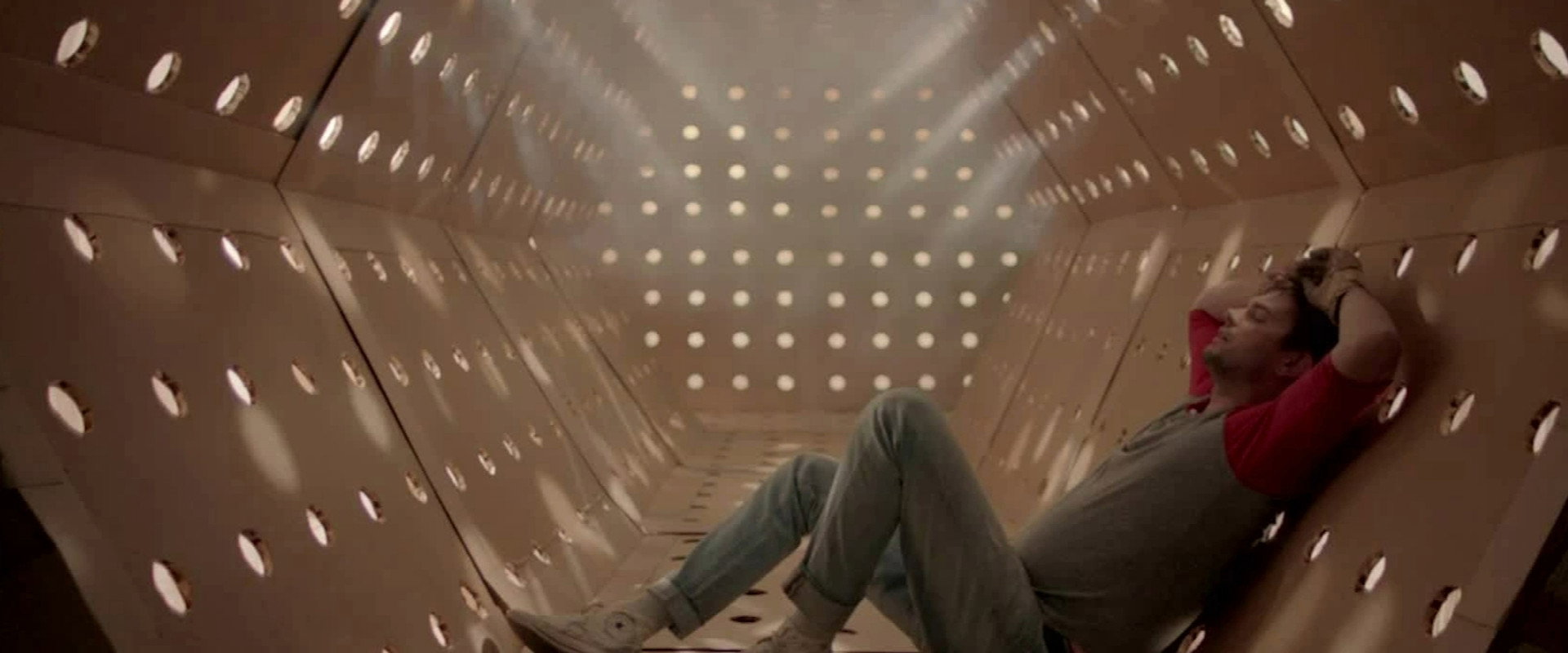 Dave Made a Maze backdrop