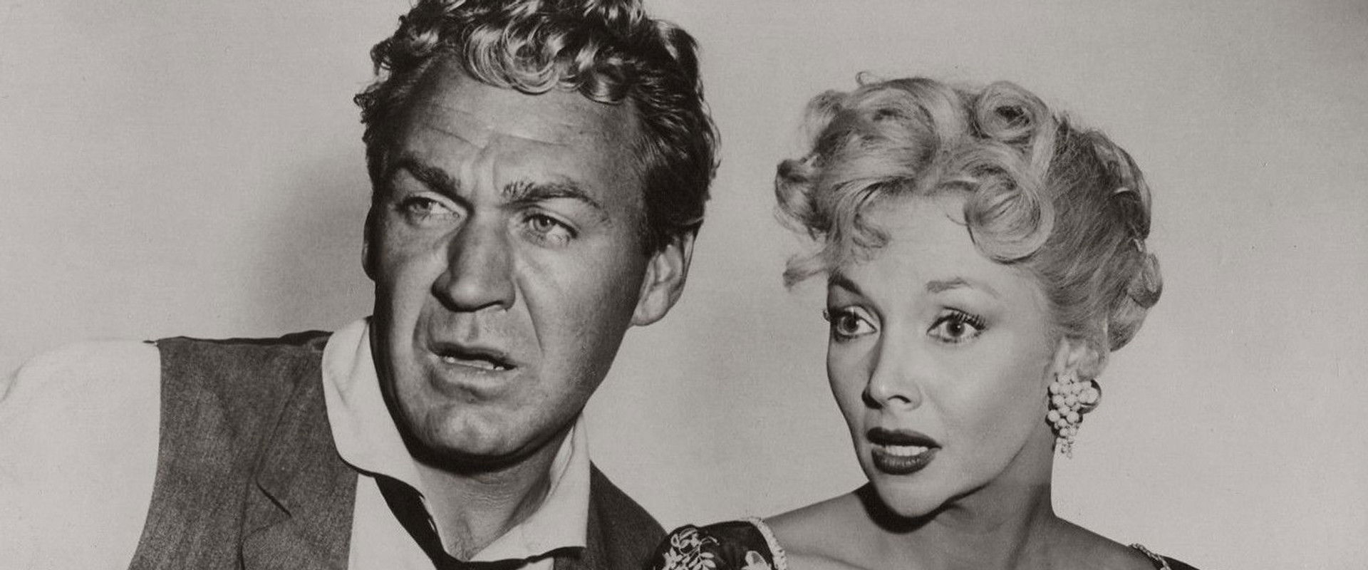 Stagecoach To Fury backdrop