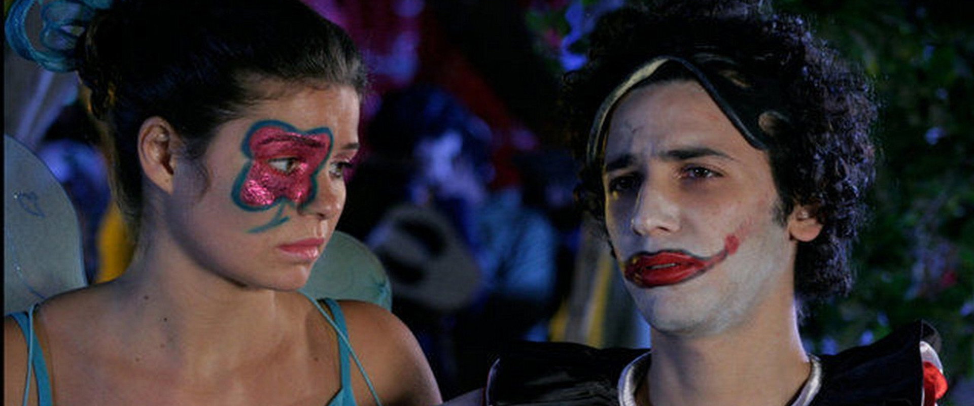 In Natural Colors backdrop