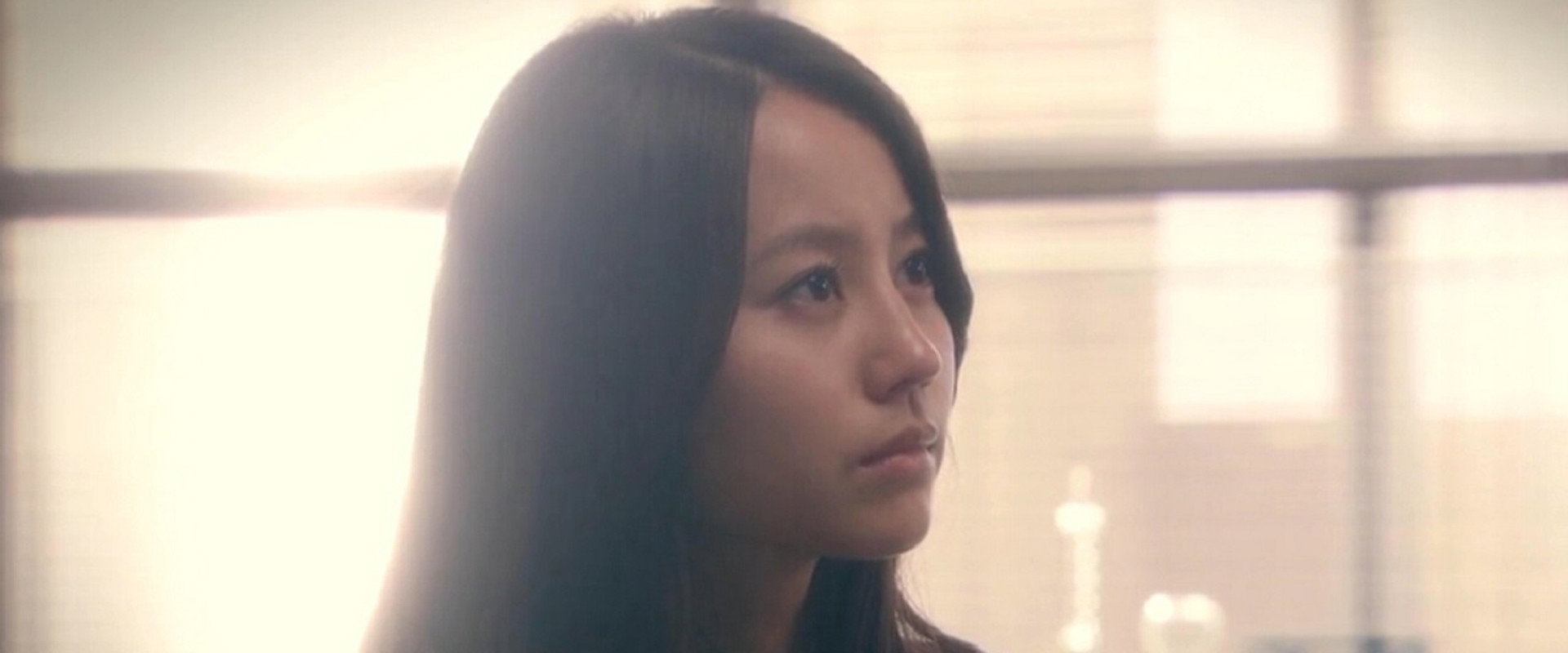 Higanbana - Women's Crime File (Higanbana: Onnatachi no Hanzai Fairu) backdrop