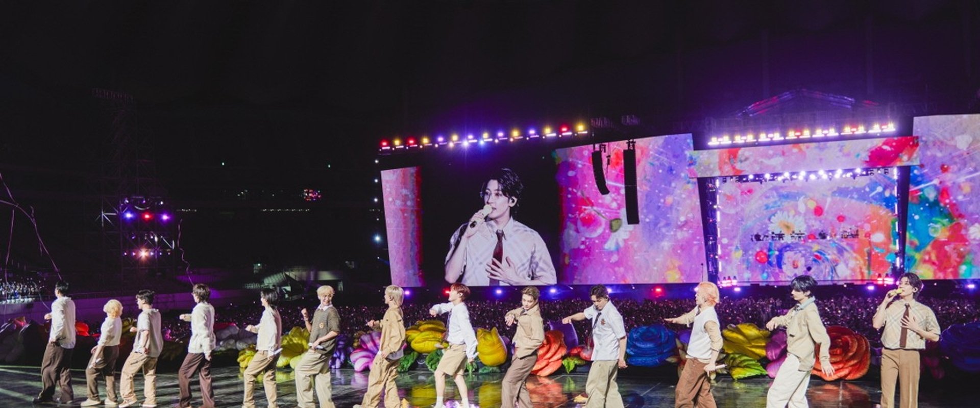 SEVENTEEN TOUR 'FOLLOW' AGAIN TO CINEMAS backdrop