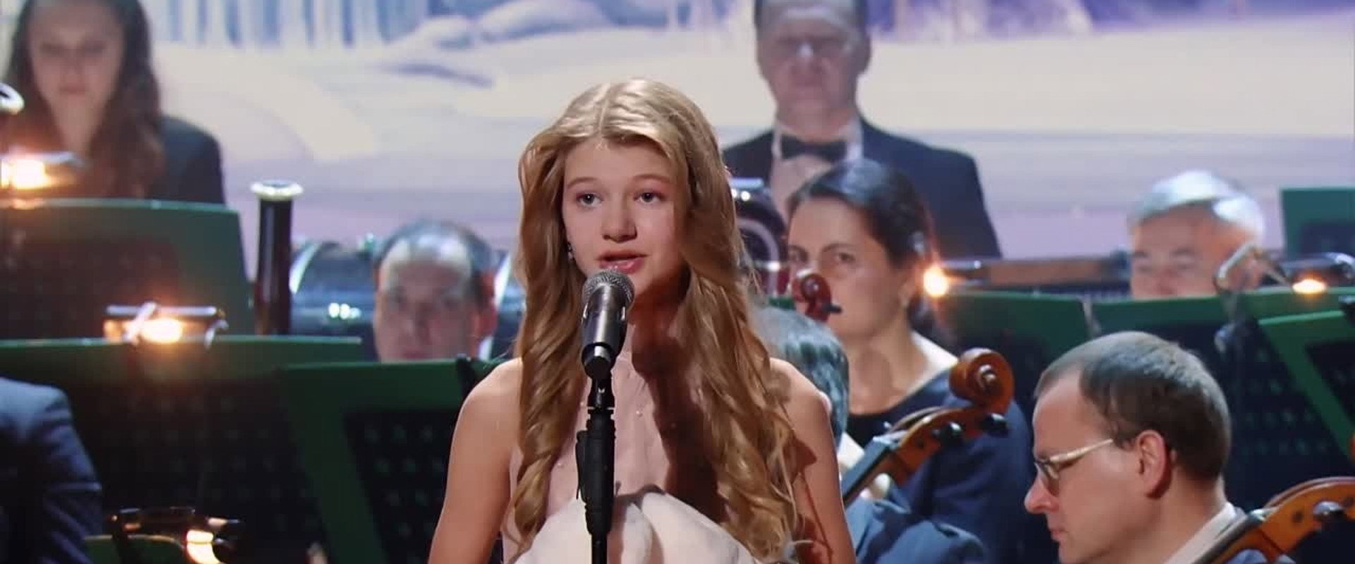 Disney Concert: Frozen backdrop