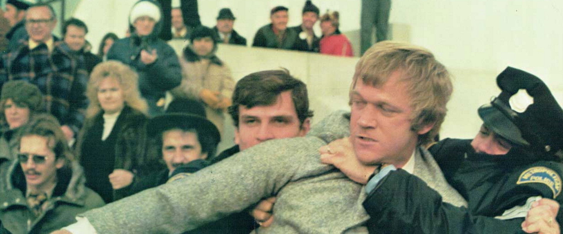 Breaking Point backdrop