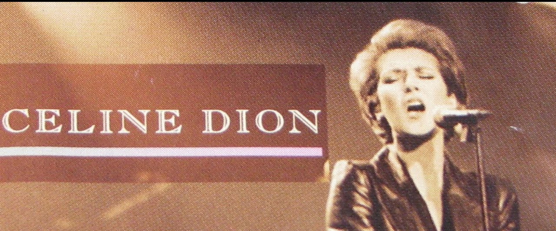 Céline Dion : Live à Paris backdrop