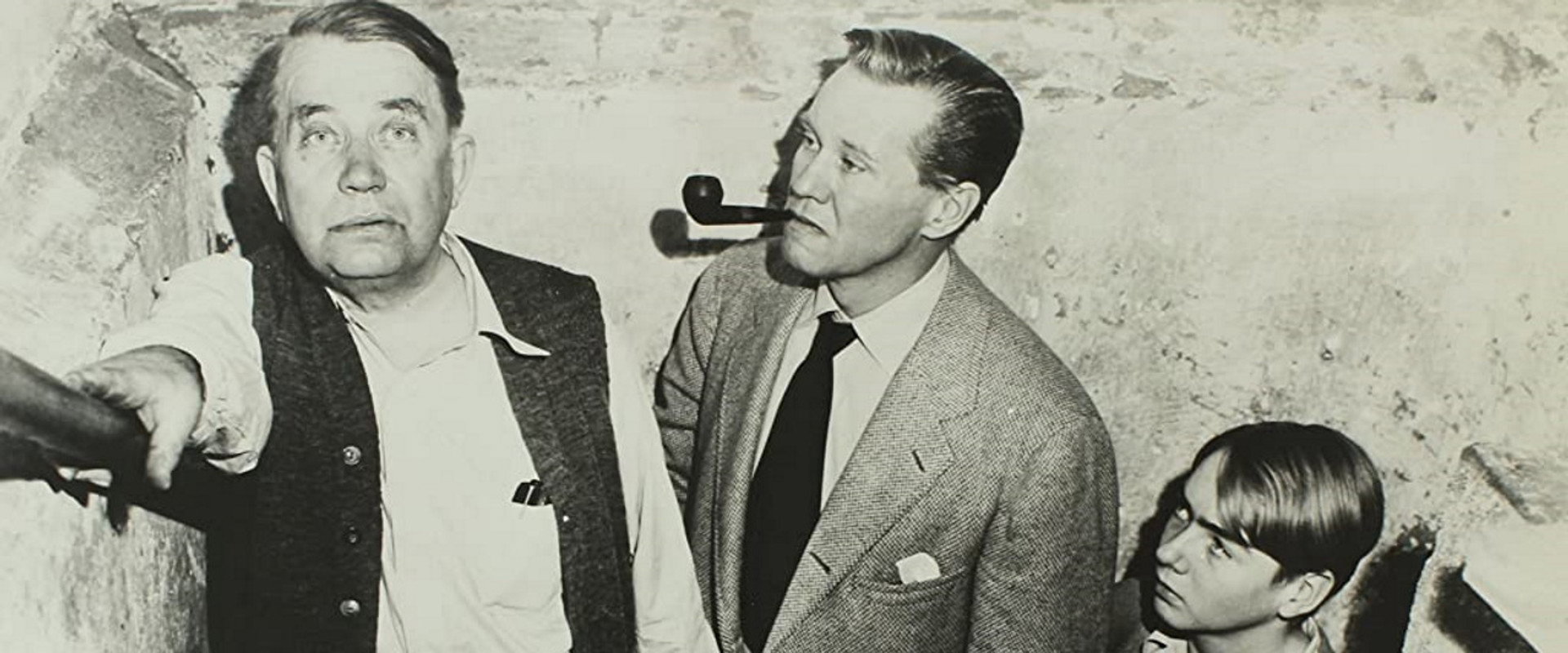 Intruder in the Dust backdrop