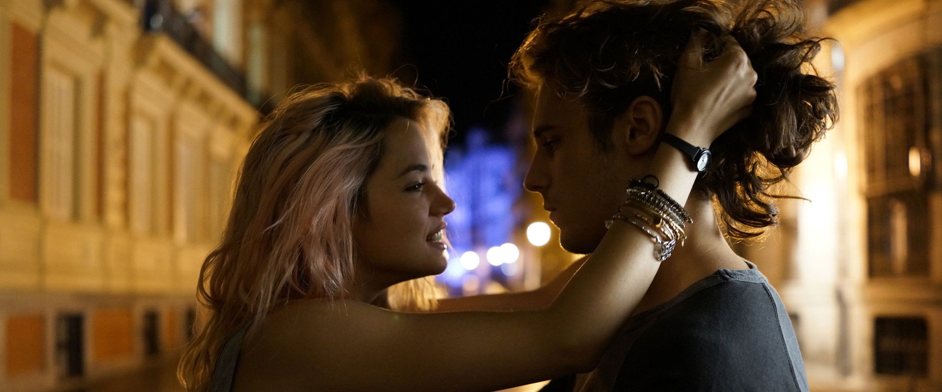 For a Handful of Kisses backdrop