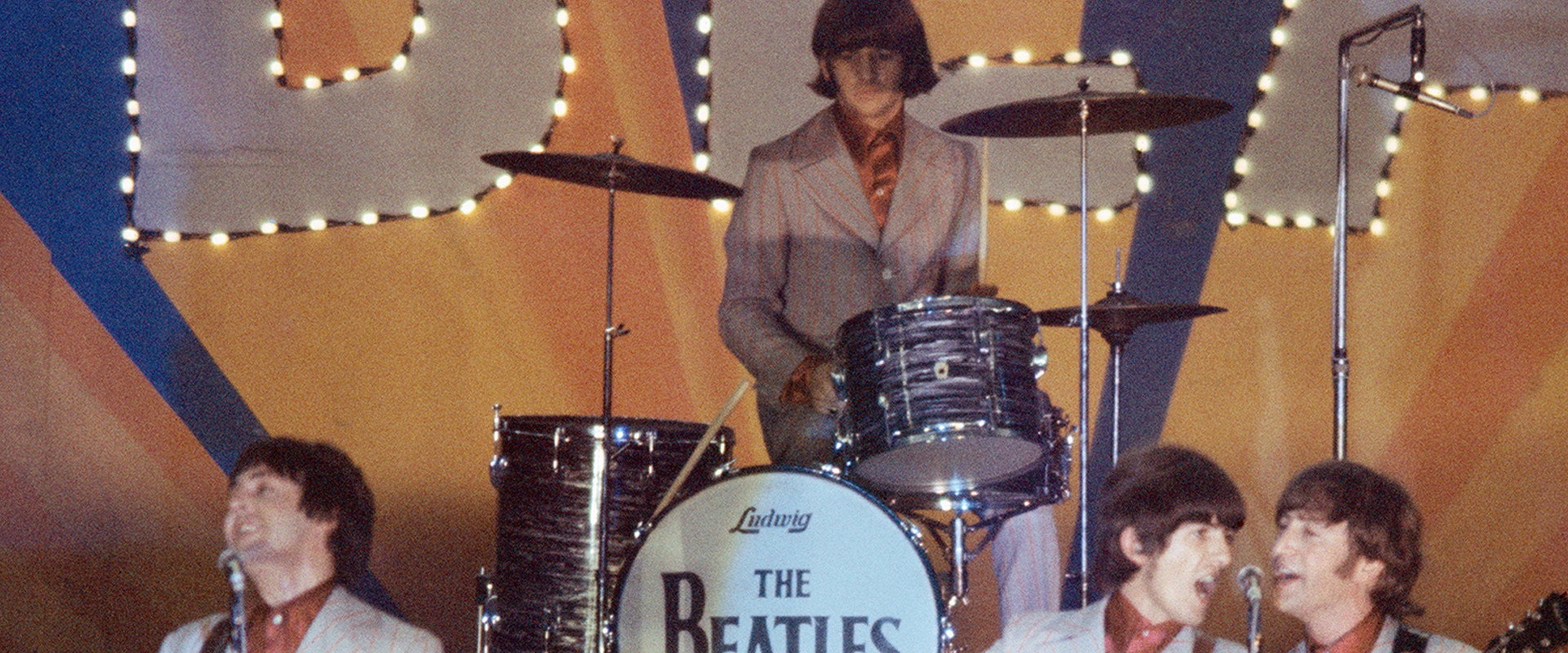 The Beatles: In Japan (7/1/1966) backdrop